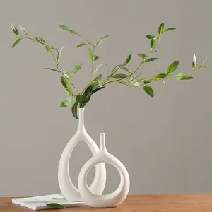 热销装饰批发北欧花瓶陶瓷白色独特礼品陶瓷花瓶家居装饰