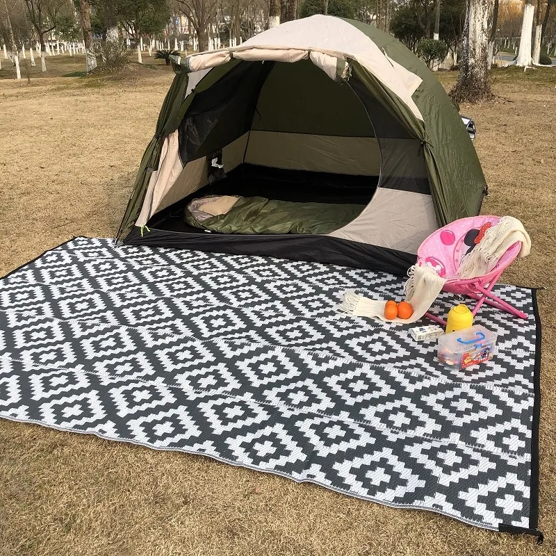아마존 뜨거운 판매 안티 모래 비치 매트 야외 정원 카펫 방수 야외 피크닉 캠핑 매트 담요