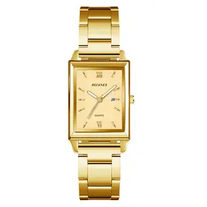 Nouvelle montre pour hommes de forme carrée bracelet en acier montre à quartz pour hommes d'affaires montre décontractée