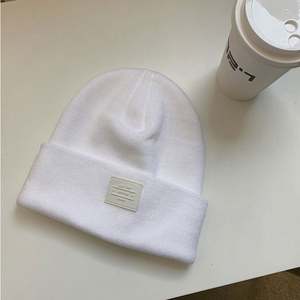 Gorros de Punto Unisex con Logotipo Personalizado, Bordado 3D, 100% Algodón, Alta Calidad, para Uso Comercial o en la Playa, Venta al Por Mayor - Product Image 5