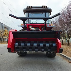 Broyeur forestier de haute qualité pour tracteurs de 80 à 150 CV, avec moteur et boîte de vitesses, pour déchiqueter le bois et la herbe. - Product Image 2