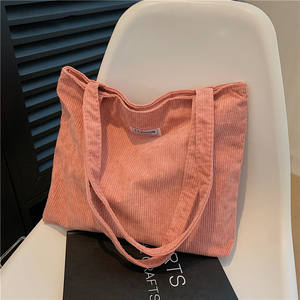 Nouveauté Sac fourre-tout <span class=keywords><strong>en</strong></span> <span class=keywords><strong>velours</strong></span> <span class=keywords><strong>côtelé</strong></span> à double bandoulière grande capacité avec fermeture éclair pour femmes Logo imprimé personnalisé - Product Image 3