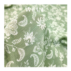 Tissu en mousseline de soie froissée double face WI-B05 100% polyester nouveau Design imprimé floral numérique pour les robes de mariage et de nuit des filles - Product Image 5