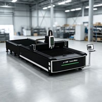 Machine de découpe laser à fibre CNC LaserMen 1500x3000mm haute vitesse 1530 pour métal 6000W avec table d'échange