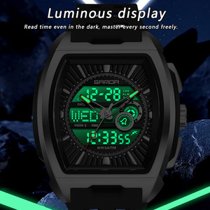 Reloj Digital SANDA 5118 con Correa de Goma en Forma de Barril para Hombre, Resistente al Agua, Luminoso, Multifuncional, Cronógrafo, Tres Zonas Horarias - Product Image 2