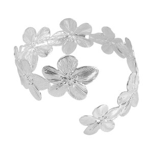 Bracelet manchette ajustable en métal plaqué personnalisé, motif floral populaire, pour femme, idéal pour l'été, la plage et les vacances - Product Image 4