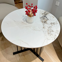 Table basse YZ moderne et durable avec structure en acier noir et plateau en pierre, mobilier de salon pour restaurants et usage domestique