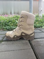 Bottes tactiques mi-hautes, chaussures d'escalade d'extérieur, antidérapantes, résistantes à l'usure, respirantes, bottes du désert, pour hommes et femmes