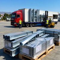 Bâtiment avicole portable robuste en structure acier, abri agricole modulaire, prêt pour grue