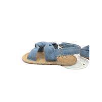 Sable fluorescent 2025 anti-rayures chaussures de plage pour bébé léger respirant Design plat motif floral pour les tenues de vacances en famille