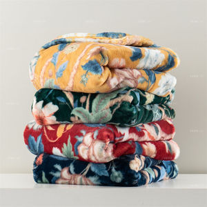 Manta de Piel Sintética Suave y Esponjosa con Estampado Digital, Ligera, para Todas las Estaciones, Decorativa, con Diseño Floral, para Sala de Estar y Dormitorio - Product Image 4