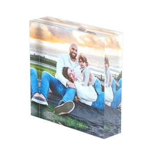 Cadre photo transparent 3D en acrylique <span class=keywords><strong>Photos</strong></span> stéréoscopiques personnalisées Convient aux <span class=keywords><strong>photos</strong></span> commémoratives de la famille Décoration de bureau - Product Image 1