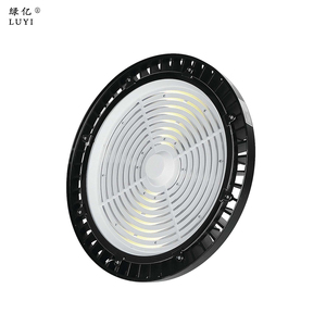 Projecteur <span class=keywords><strong>Industriel</strong></span> Robuste 300W à Haut Lumen, Étanche IP66, Certifié CE, en Aluminium, pour Usines, Stades et Entrepôts Industriels - Product Image 1