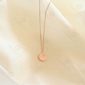 Collier avec pendentif en forme de croissant de lune en <span class=keywords><strong>argent</strong></span> 925 avec <span class=keywords><strong>gravure</strong></span> de nom, chaîne délicate Gemnel, breloques en CZ - Product Image 5