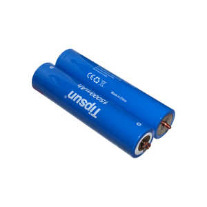 Batería IFR-32140 de 3.2V 15Ah para Farolas Solares, Vehículos Eléctricos y Bicicletas Eléctricas con 5000 Ciclos y Terminal Atornillado - Product Image 1