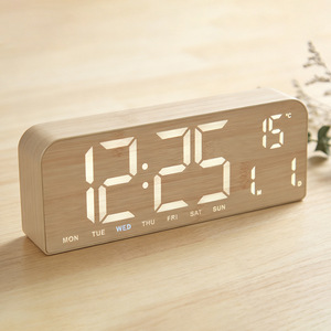 Réveil numérique USB avec grand écran LED, horloge de table intelligente - Product Image 2