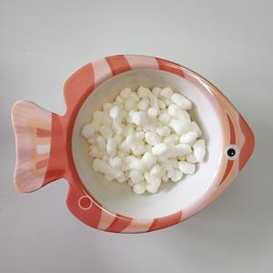 Base de savon biodégradable à faire fondre et à verser avec des options de couleur personnalisées en granulés ou en rouleaux - Product Image 5