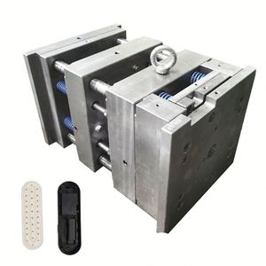 Fabricación personalizada de moldes de inyección de plástico pequeño ABS - Product Image 1