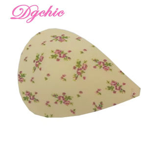 <span class=keywords><strong>Soutien</strong></span>-<span class=keywords><strong>gorge</strong></span> invisible adhésif sans bretelles pour femmes grandes tailles, avec pétales push-up fins et respirants – Accessoire intime très demandé - Product Image 4