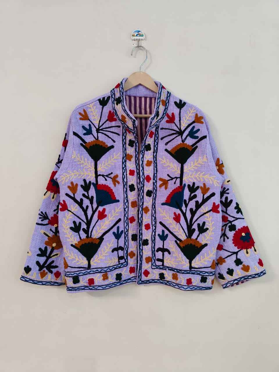 Comme le montre l'image