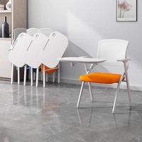 Chaise de formation et de réunion pliable en maille avec tablette d'écriture, accoudoirs rotatifs et empilables, structure métallique pour bureaux et salles de conférence