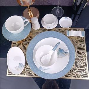 Juego de vajilla de porcelana China Multi Series 45% de alta calidad con patrón de calcomanía variada y borde dorado, vajilla de cerámica para hoteles, bodas y banquetes. - Product Image 4