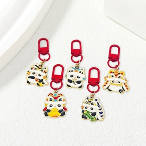 พวงกุญแจรูปแพนด้าเต้นเชิดสิงโตแบบจีน ปี 2026 ของขวัญสุดสร้างสรรค์สำหรับผู้ชาย ผู้หญิง นักเรียน ตกแต่งกระเป๋าเรียน - Product Image 2
