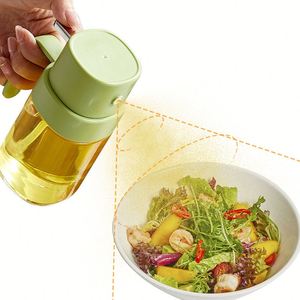 Botella de Vidrio con Rociador de Aceite para Cocina de 6.7 oz - Product Image 1