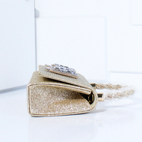 2025 sac à bandoulière à la mode strass sac de soirée sac à main luxe femmes pochette sac à main sac de fête avec nœud en diamant