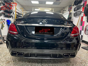 Diffuseur arrière en fibre de carbone de haute qualité Style W205 <span class=keywords><strong>C63</strong></span> <span class=keywords><strong>AMG</strong></span> ED1 pour Mercedes Benz 15-21 <span class=keywords><strong>C63</strong></span> lèvre de pare-chocs arrière 4 portes - Product Image 6