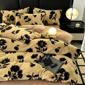 طقم أغطية سرير من الصوف الناعم مع غطاء وسادة وغطاء لحاف شتوي فاخر - Product Image 2