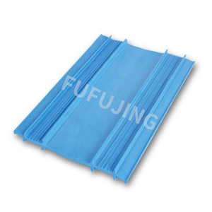 Sello de <span class=keywords><strong>base</strong></span> de PVC de 150mm de alta calidad Waterstop para materiales de impermeabilización de juntas de construcción - Product Image 3