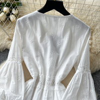 Robe en dentelle brodée à découpes douces - Robes longues cintrées à la taille pour femmes décontractées