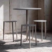 Ensemble de table et tabourets d'extérieur en acier inoxydable, tables rondes pour cour, terrasse, balcon, restaurant, café, maison d'hôtes et bar