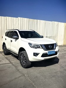 Precio de Fábrica, SUV Mediano <span class=keywords><strong>Nissan</strong></span> TERRA <span class=keywords><strong>2020</strong></span>, Volante a la Izquierda, 2.5L Automático 4X4 Gasolina, Auto Usado Económico con Asientos de Cuero y Techo Corredizo - Product Image 3