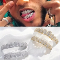 Fournisseur en gros de grilles dentaires plaquées or populaires avec diamants, bijoux de corps décoratifs de mode Hip Hop