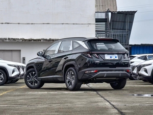 <span class=keywords><strong>Hyundai</strong></span> <span class=keywords><strong>Tucson</strong></span> L 2021 <span class=keywords><strong>2022</strong></span> 2023 <span class=keywords><strong>Hyundai</strong></span> SUV Essence Hybride Électrique Intelligent Automatique Chinois Pas Cher en Stock Prêt à la Vente - Product Image 2