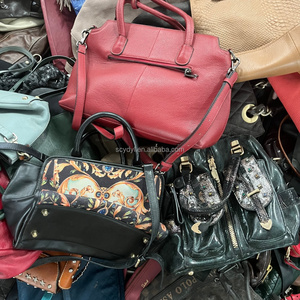 Sacs à main <span class=keywords><strong>d</strong></span>'<span class=keywords><strong>occasion</strong></span> en cuir véritable pour femmes A14-1 – Vente en gros de sacs de seconde main pour dames, sacs à bandoulière de haute qualité en stock - Product Image 2