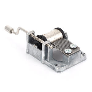 Yiyu Hot Pick Carillon a manovella interamente fatto a mano 18NH04 con manovella in metallo, musica personalizzata, durata del suono 30s, Nuovo Stile Cinese - Product Image 3