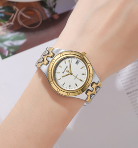 <span class=keywords><strong>Montre</strong></span>-<span class=keywords><strong>bracelet</strong></span> de luxe décontractée pour <span class=keywords><strong>femme</strong></span> SKMEI 2637, cadran en verre, boîtier en alliage, étanche 3 ATM, cadeau tendance - Product Image 4