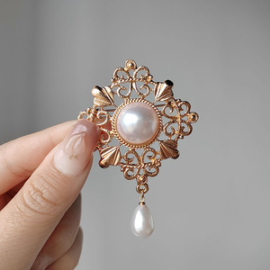 Large Gold Brooch for Dress | Elegant Women's Fashion Brooches