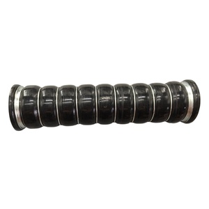 Piezas de Alta Calidad para Sistemas de Refrigeración de Camiones 21312237 Manguera de Turbo de Goma de Alta Temperatura para Volvo - Product Image 2