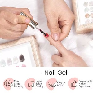 Vernis à ongles gel UV dégradé pour manucure française en salon - Product Image 4