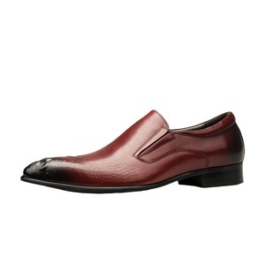 Zapatos Retro Casuales de Cuero Genuino Hechos a Mano para Hombre, Zapatos Sin Cordones con Punta Redonda, Modernos y Pulidos, Mocasines Británicos - Product Image 2