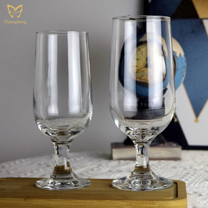 Verres <span class=keywords><strong>à</strong></span> <span class=keywords><strong>bière</strong></span> <span class=keywords><strong>à</strong></span> pied <span class=keywords><strong>de</strong></span> la <span class=keywords><strong>collection</strong></span> Bar 12 oz, gobelets en cristal, lavables au lave-vaisselle, <span class=keywords><strong>verre</strong></span> <span class=keywords><strong>à</strong></span> <span class=keywords><strong>bière</strong></span> - Product Image 6