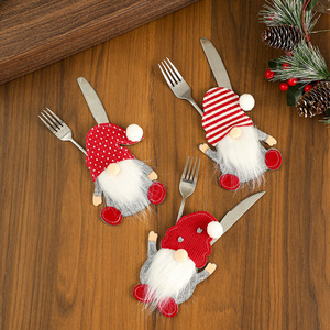 Set <span class=keywords><strong>di</strong></span> posate in stile cartone animato con copriposate in tessuto, design Gnomo Senza Volto Rudolph, per <span class=keywords><strong>Natale</strong></span> e tavola d'hotel - Product Image 2