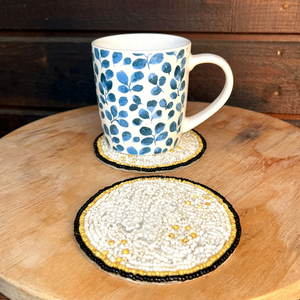 Accessoire de table élégant Broderie personnalisée Sous-verre culturel Artisanat traditionnel Sous-verre multicolore Cousu à la main DIY - Product Image 1
