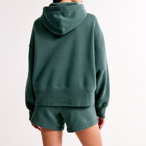 ชุดเซ็ตฮู้ดดี้โอเวอร์ไซส์สำหรับผู้หญิง 2 ชิ้น เสื้อสเวตเชิ้ตผ้าฝ้ายฟลีซ กางเกงขาสั้น ชุดลำลองสำหรับฤดูใบไม้ผลิ เสื้อคลุมสวมหัวสำหรับใส่กลางแจ้ง - Product Image 5