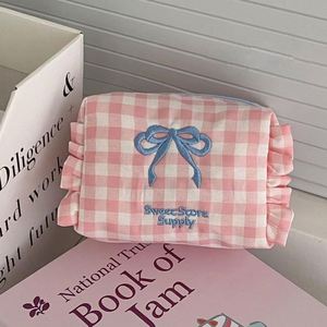 Pochette à maquillage personnalisée, sac cosmétique de luxe pour parfums, avec nœud et volants, sacs cadeaux décoratifs à carreaux pour cosmétiques - Product Image 4
