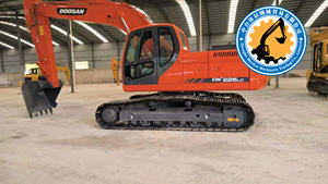 Excavateur Doosan Dx225, Pelleteuse sur chenilles Doosan à faible durée de fonctionnement/Pelleteuse Dawoo d'occasion en vente - Product Image 3